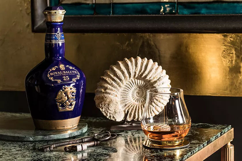 Royal Salute 25 Years Old The Treasured Blend Scotch Whisky ABV 40