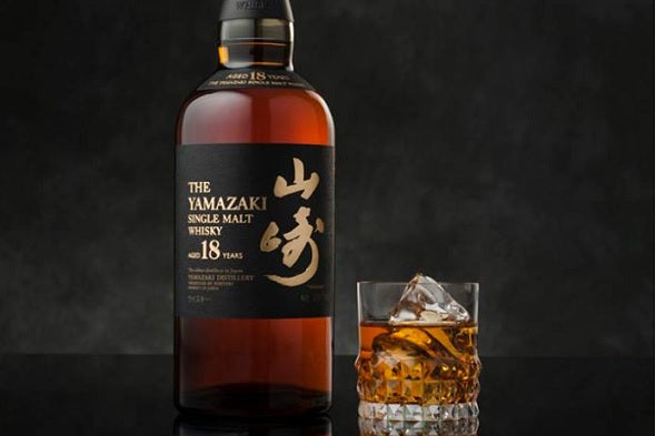 (EOY Sale) The Yamazaki 18 Year Old Single Malt Japanese Whisky ABV 43% 70cl with Gift Box