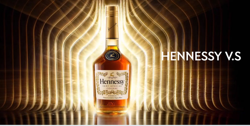 (Clearance) Hennessy VS (Very Special) Cognac 700ml (The label is not in good condition)