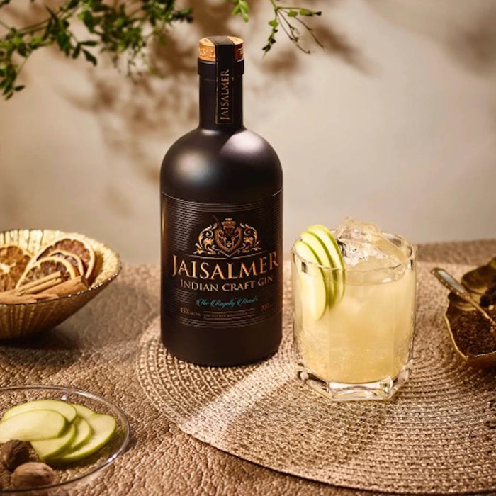 Jaisalmer Gin with 4 Shot Glasses Gift Pack ABV 43% 700ml