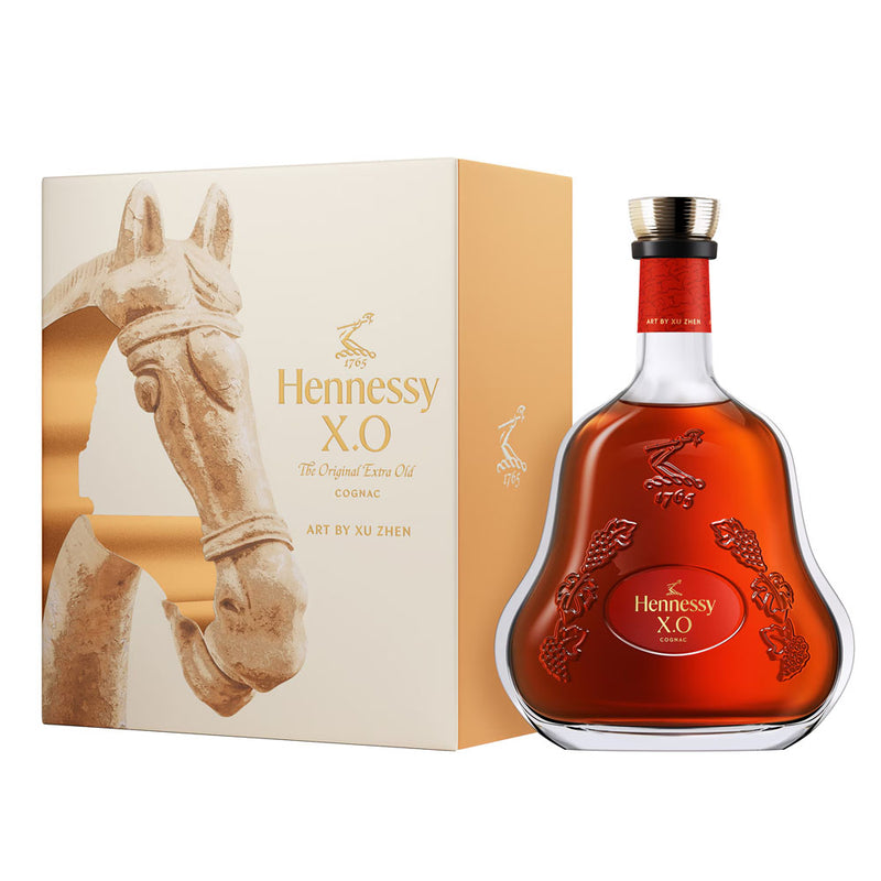 Hennessy XO Year of the Horse Limited Edition 2026 ABV 40% 700ml Free Dice Set