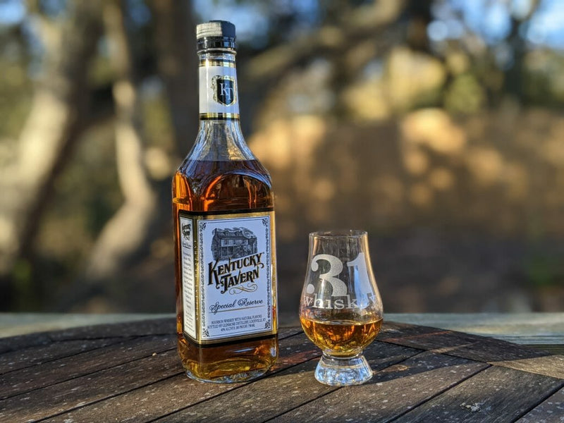 (Clearance) Kentucky Tavern Kentucky Straight Bourbon Whiskey ABV 40% 1000ml