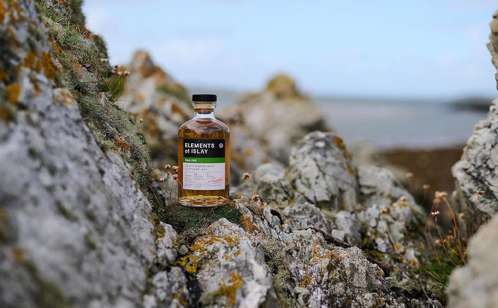Elements Of Islay Cask Edit Blended Malt Scotch Whisky Gift Set with Flask ABV 46% 700ml