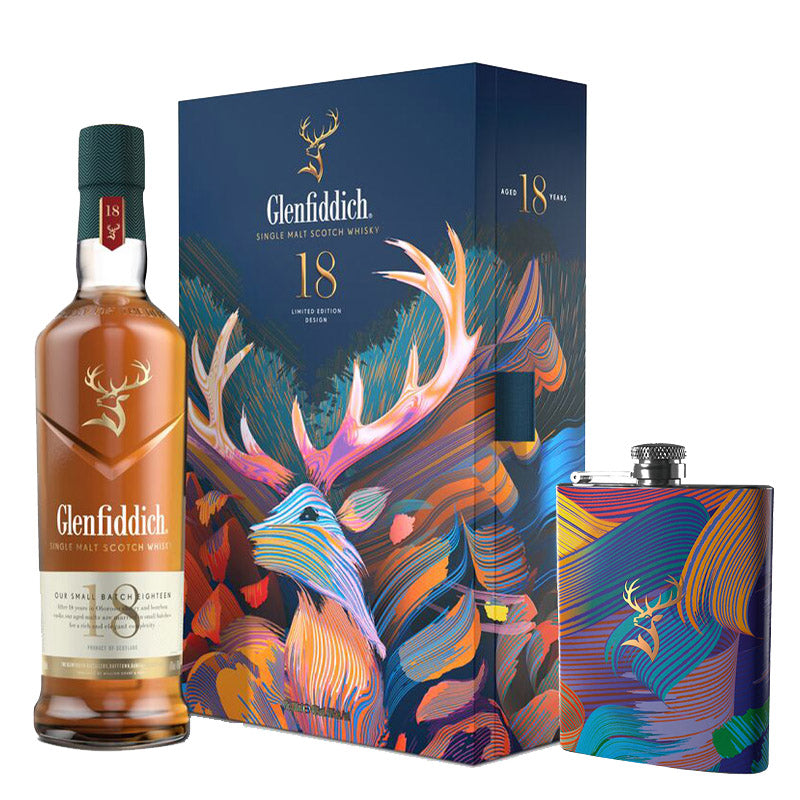 Glenfiddich 18 Year Speyside Single Malt Scotch Whisky ABV 40% 70cl Giftset with Hipflask