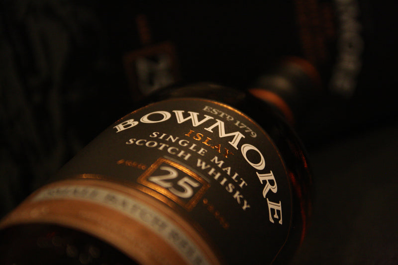 Bowmore 25 Years old 70cl, Scotch Whisky - The Liquor Shop Singapore