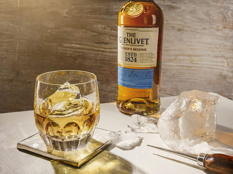 (Clearance) The Glenlivet Founders Reserve Single Malt Scotch Whisky 1L (NO BOX)
